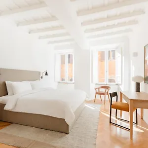 Apart-hotel Sonder Palazzo Taverna, Roma